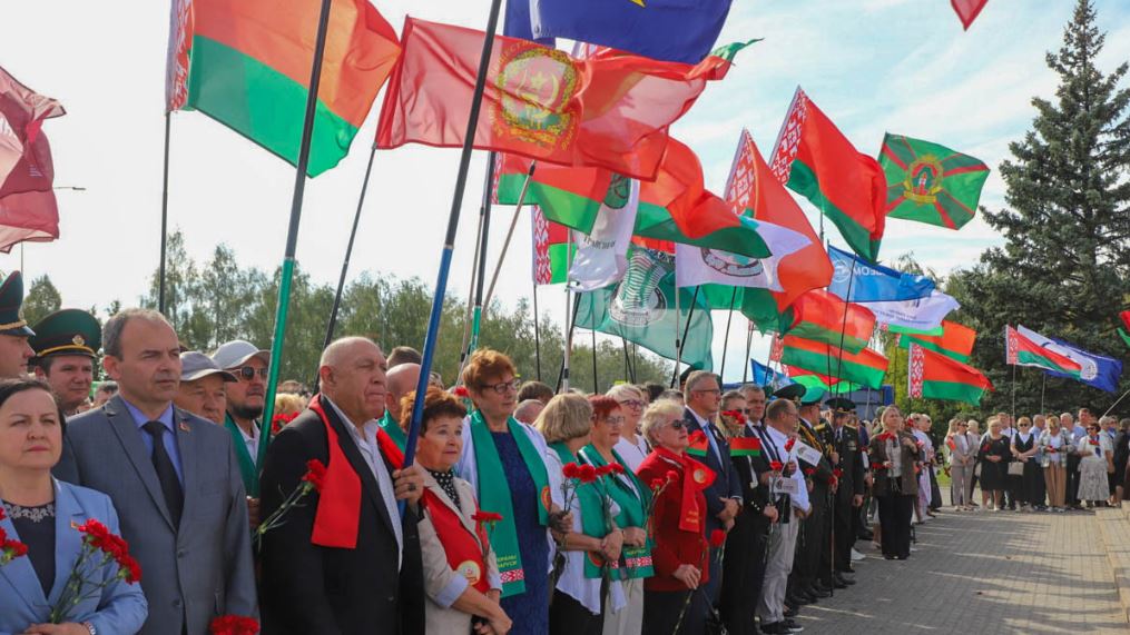 Единством сильна Беларусь